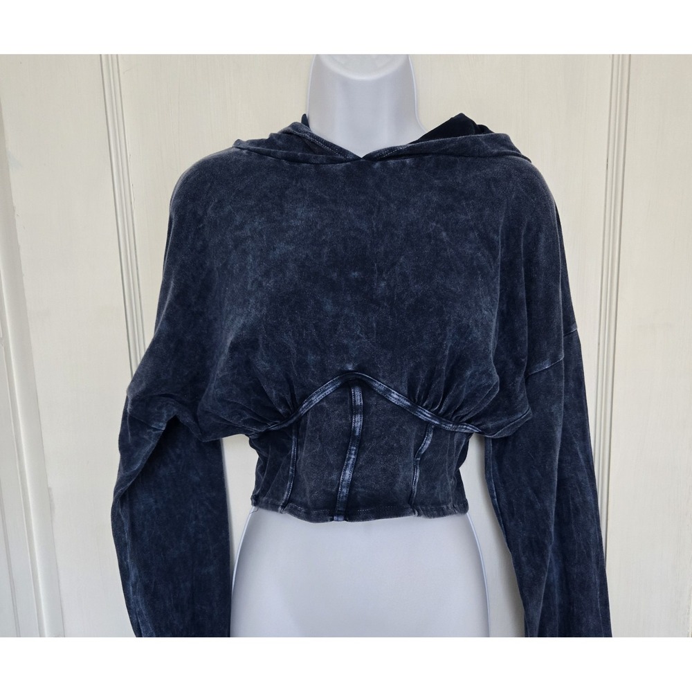 K TOO Women's Long Sleeve Cropped Indigo Acid Washed Top with Hood Size Large